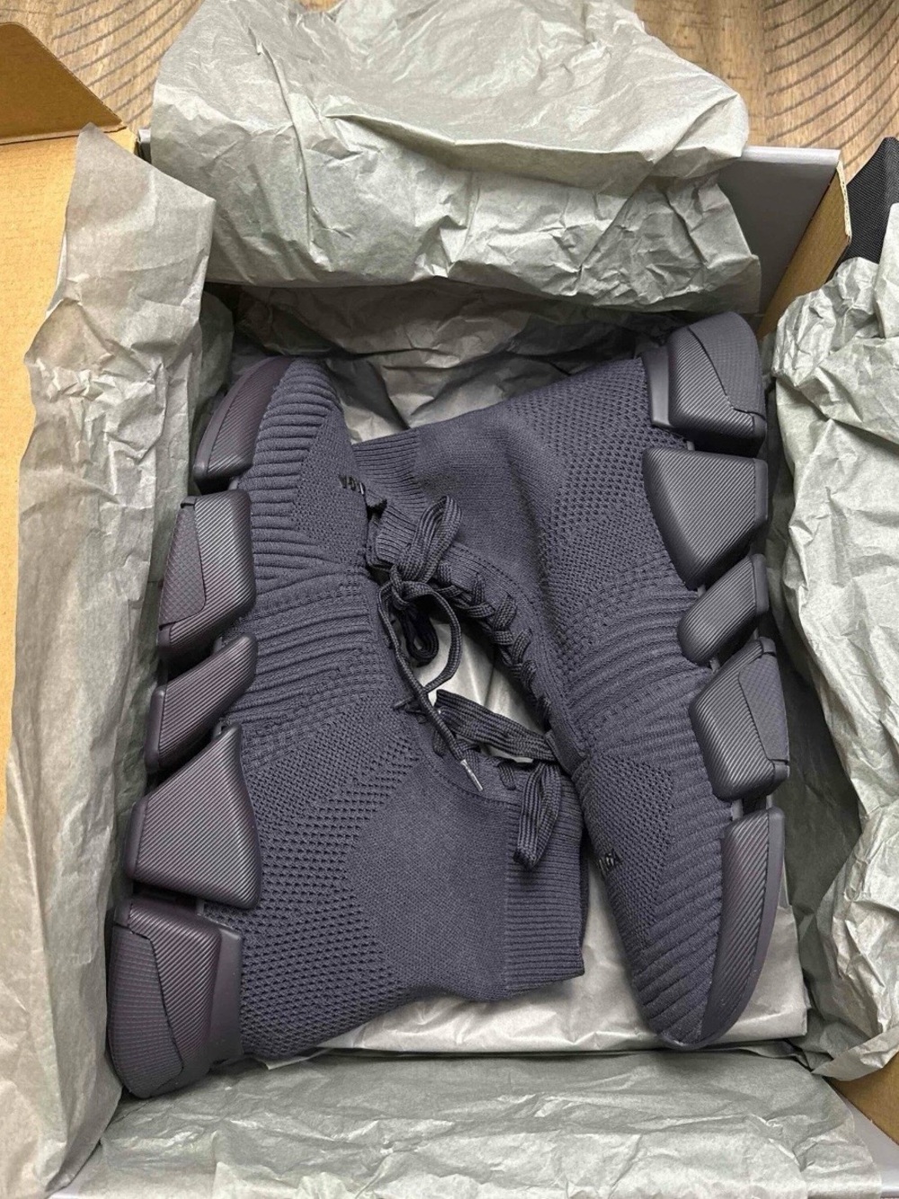 Balenciaga Men's Black Knit High-Top Sneakers